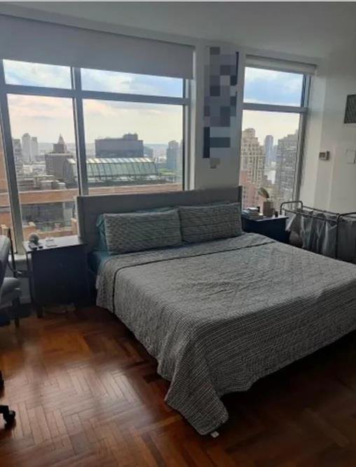 250 East 54th Street, Unit 37C photo 4