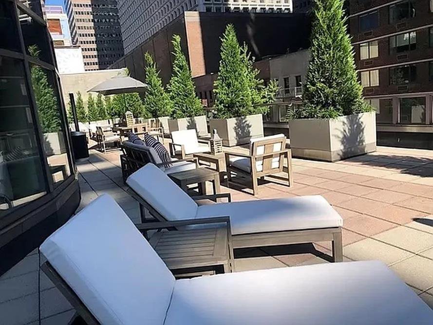 250 East 54th Street, Unit 37C photo 9