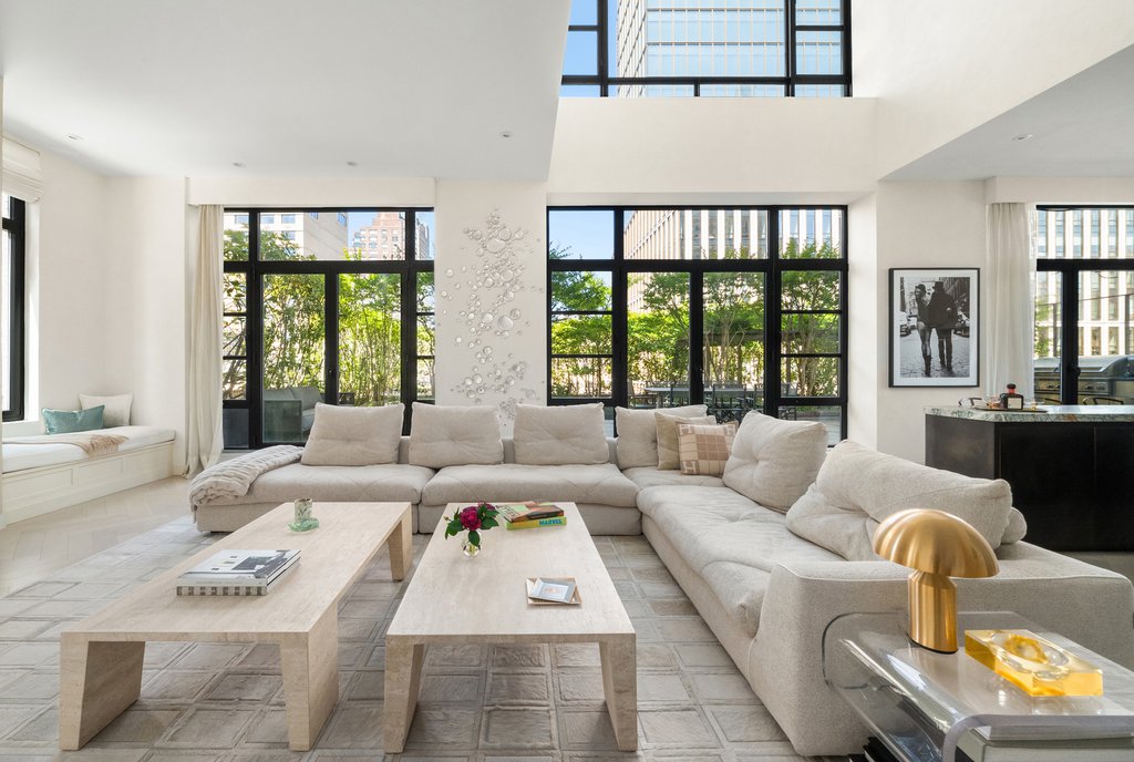 43 West 64th Street, Unit PH10B photo 4