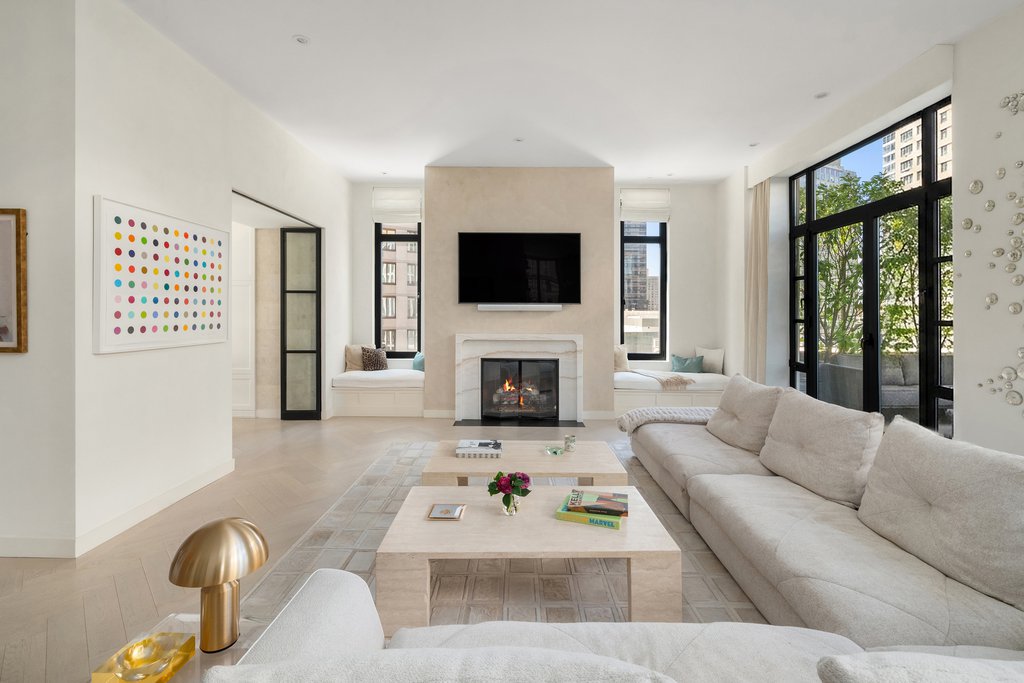 43 West 64th Street, Unit PH10B photo 5