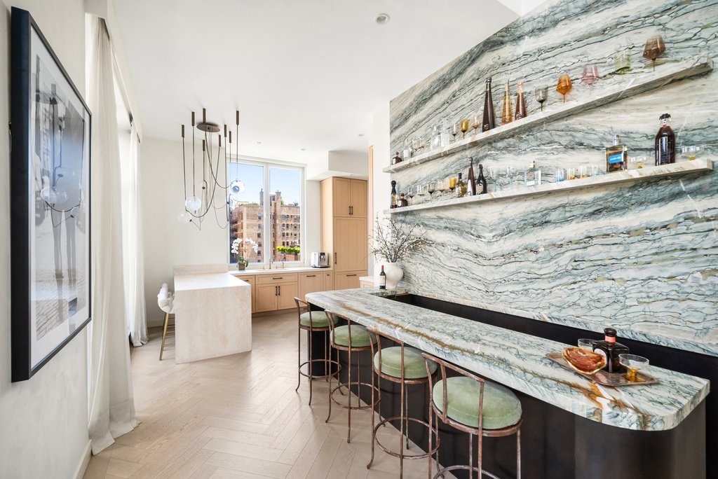 43 West 64th Street, Unit PH10B photo 9