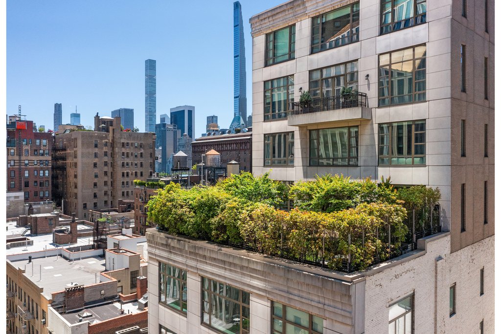 43 West 64th Street, Unit PH10B photo 17