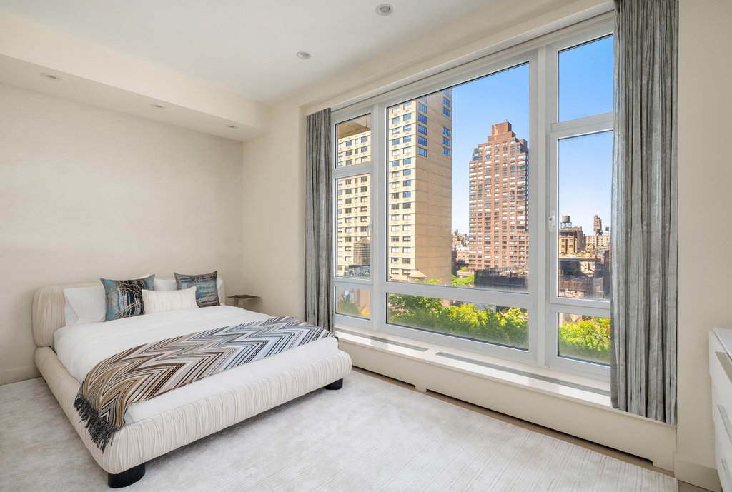 43 West 64th Street, Unit PH10B photo 31