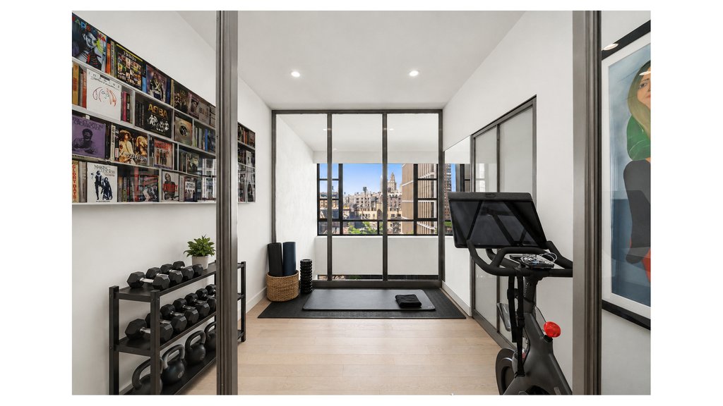 43 West 64th Street, Unit PH10B photo 34