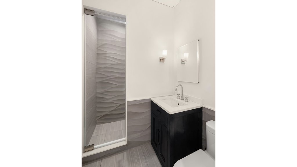 43 West 64th Street, Unit PH10B photo 37