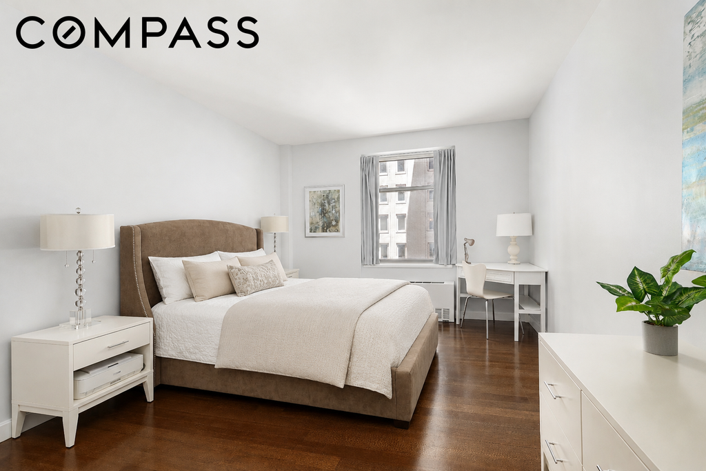 100 West 58th Street, Unit 15E photo 6