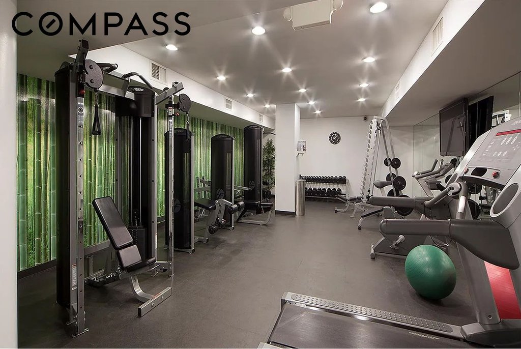100 West 58th Street, Unit 15E photo 10