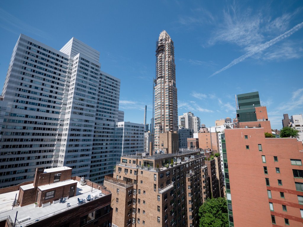 233 East 69th Street, Unit 15O photo 5