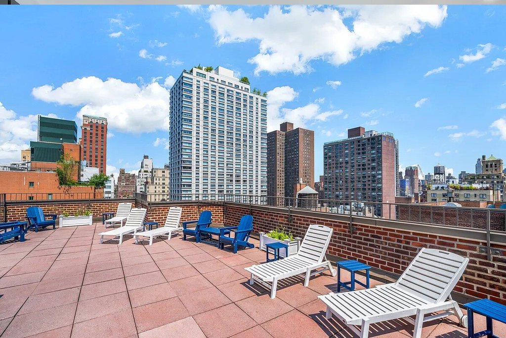 233 East 69th Street, Unit 15O photo 8