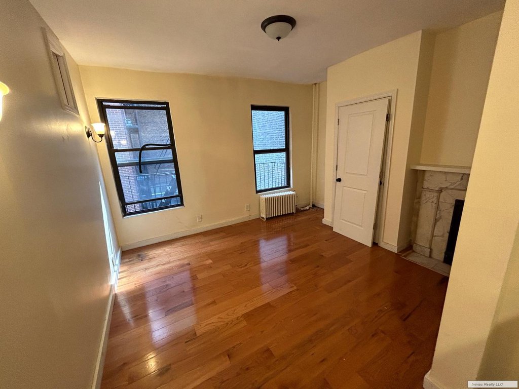 75 Lexington Avenue, Unit 3R photo 3