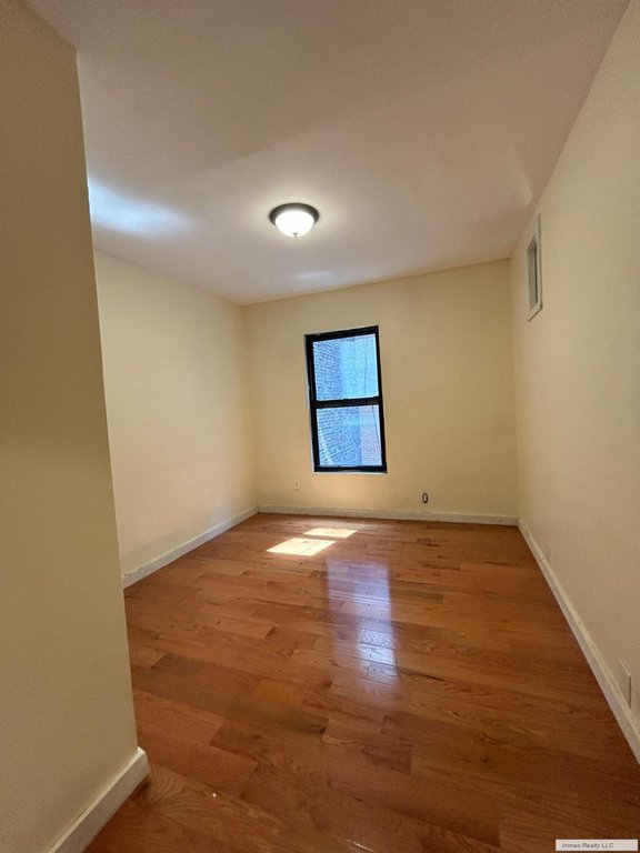 75 Lexington Avenue, Unit 3R photo 5