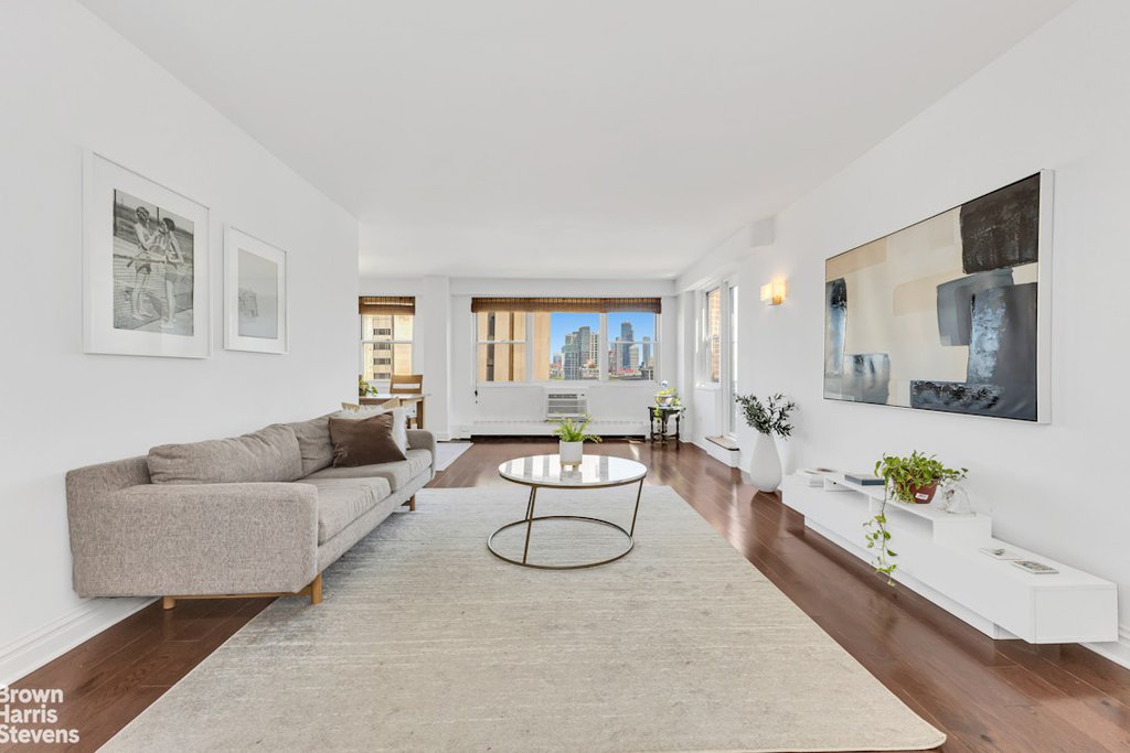 1175 York Avenue, Unit PHB5