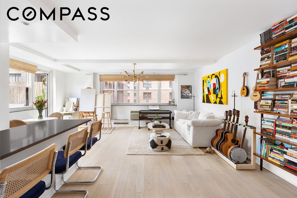 63 East 9th Street, Unit 8X photo 2