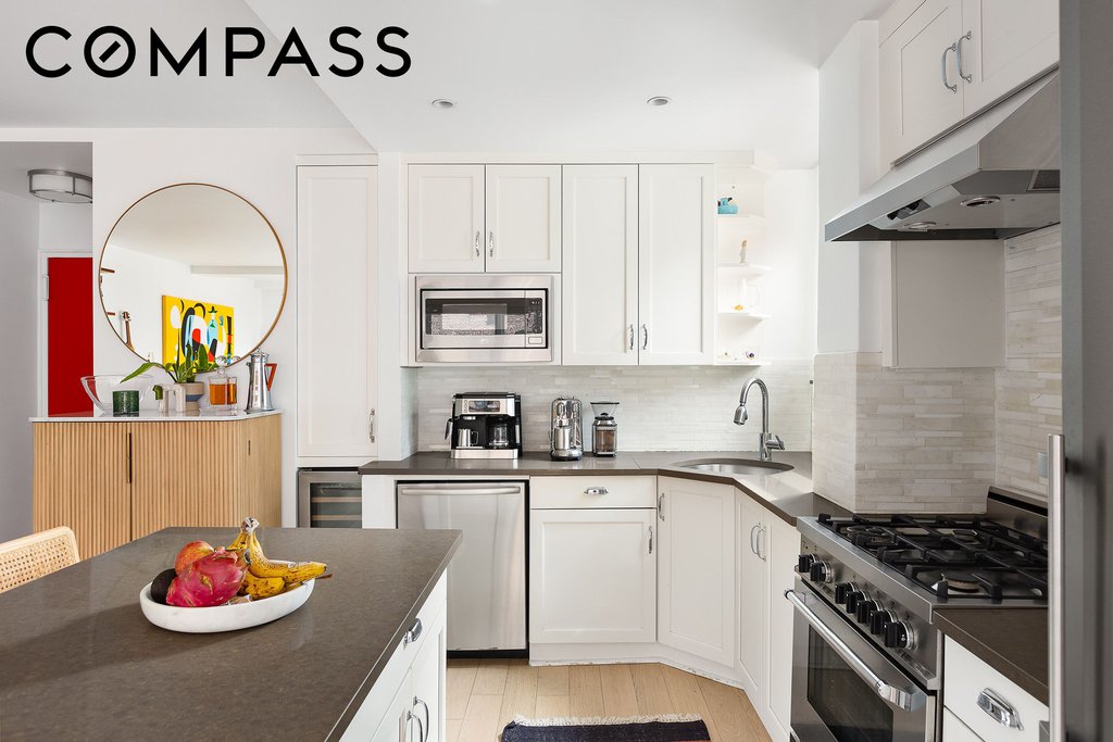 63 East 9th Street, Unit 8X photo 5