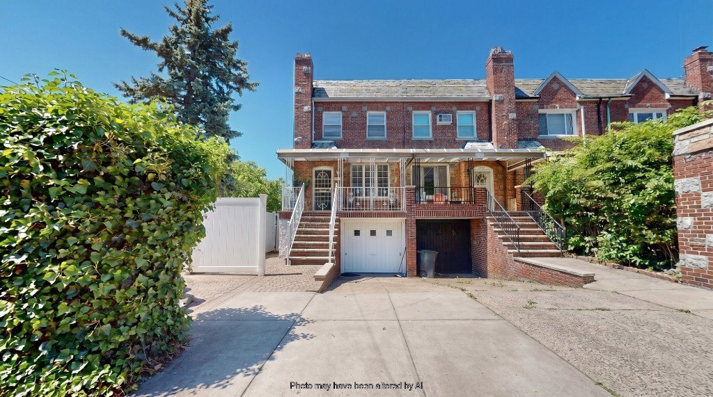 2042 Gerritsen Avenue