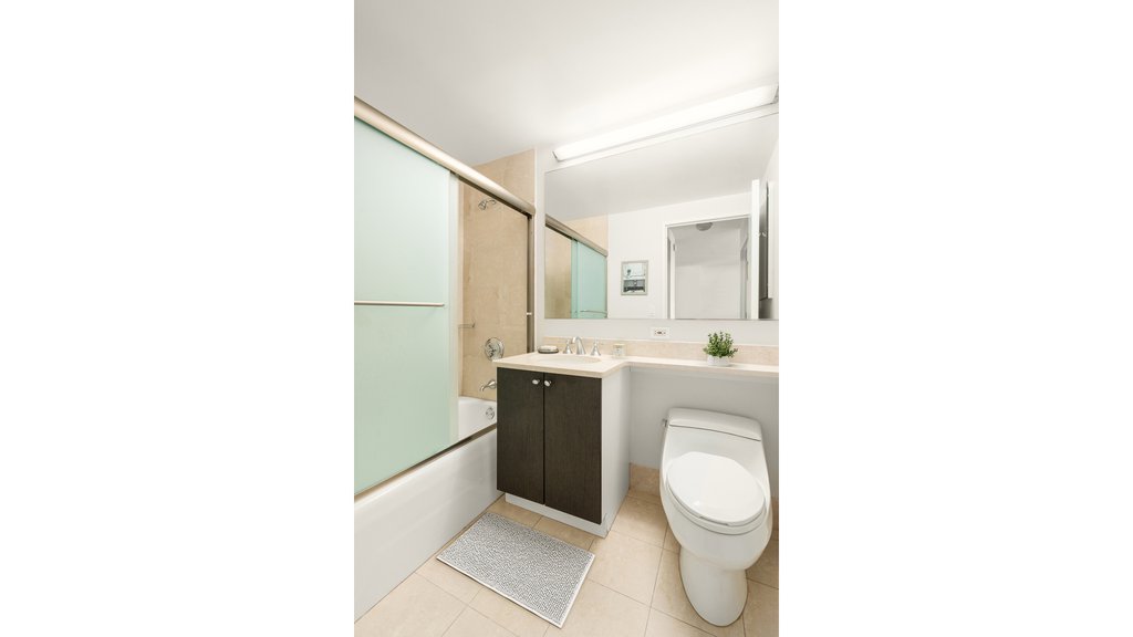 1760 Second Avenue, Unit 10A photo 9