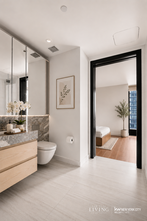 125 Greenwich Street, Unit 56A photo 3