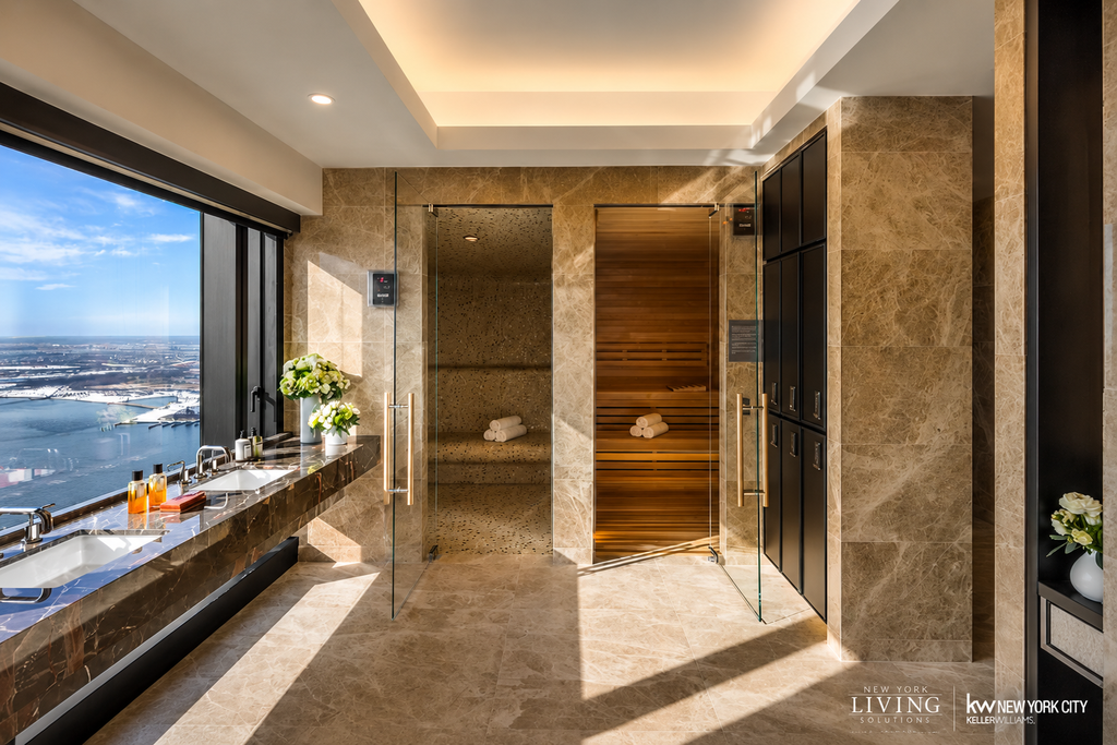 125 Greenwich Street, Unit 56A photo 10