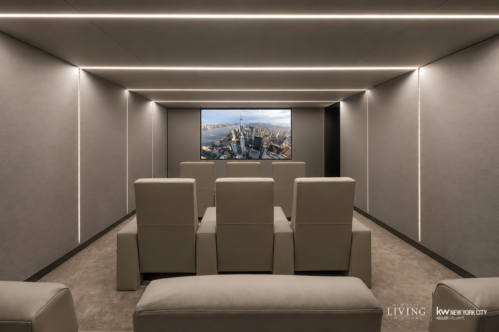 125 Greenwich Street, Unit 56A photo 13