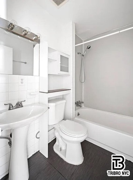 305 East 105th Street, Unit 3D photo 4