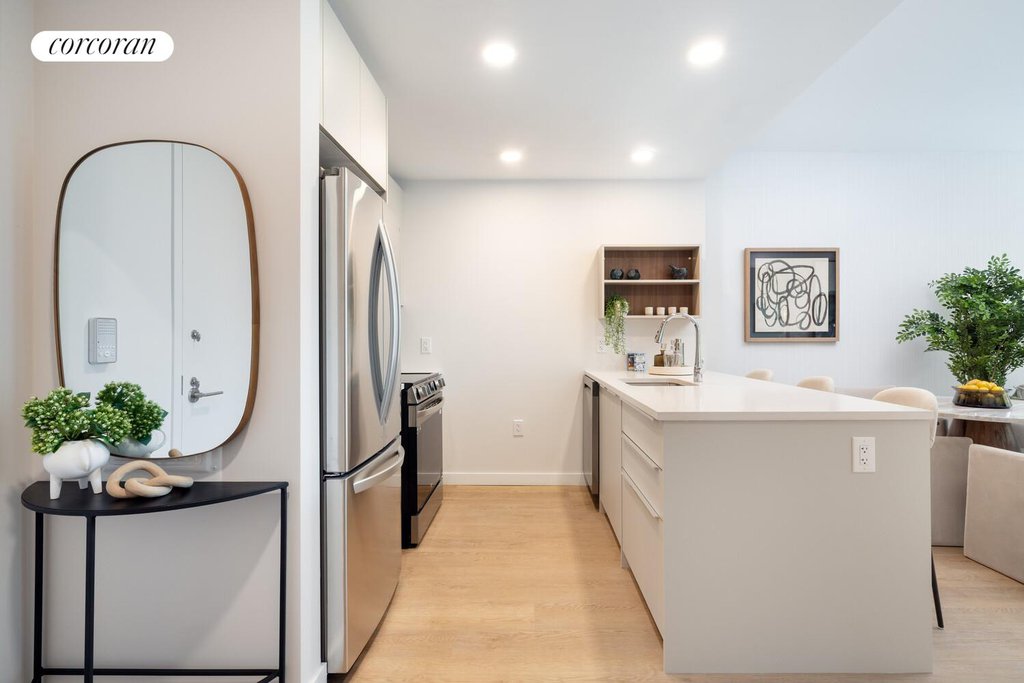 405 West 206th Street, Unit 517S photo 5