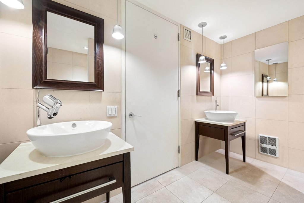 340 East 23rd Street, Unit 3D photo 7