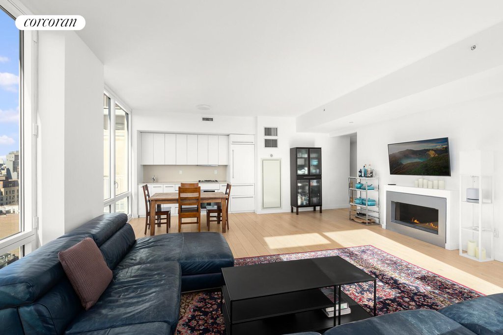 340 East 23rd Street, Unit PH3D photo 4