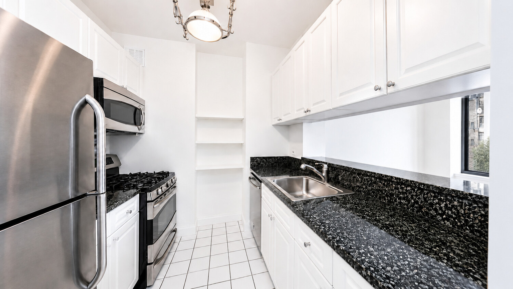 400 East 90th Street, Unit 4D photo 6