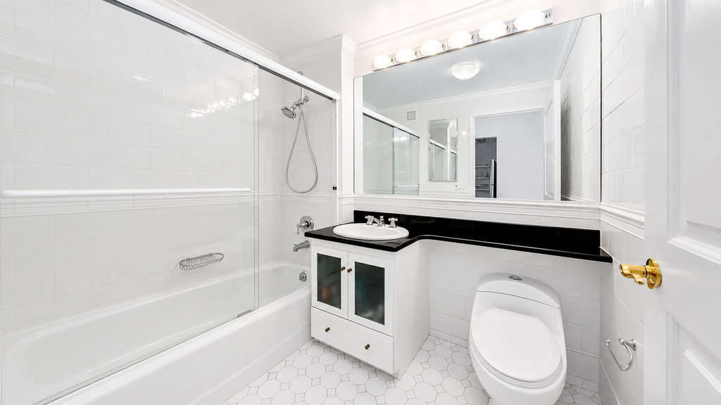 400 East 90th Street, Unit 4D photo 7