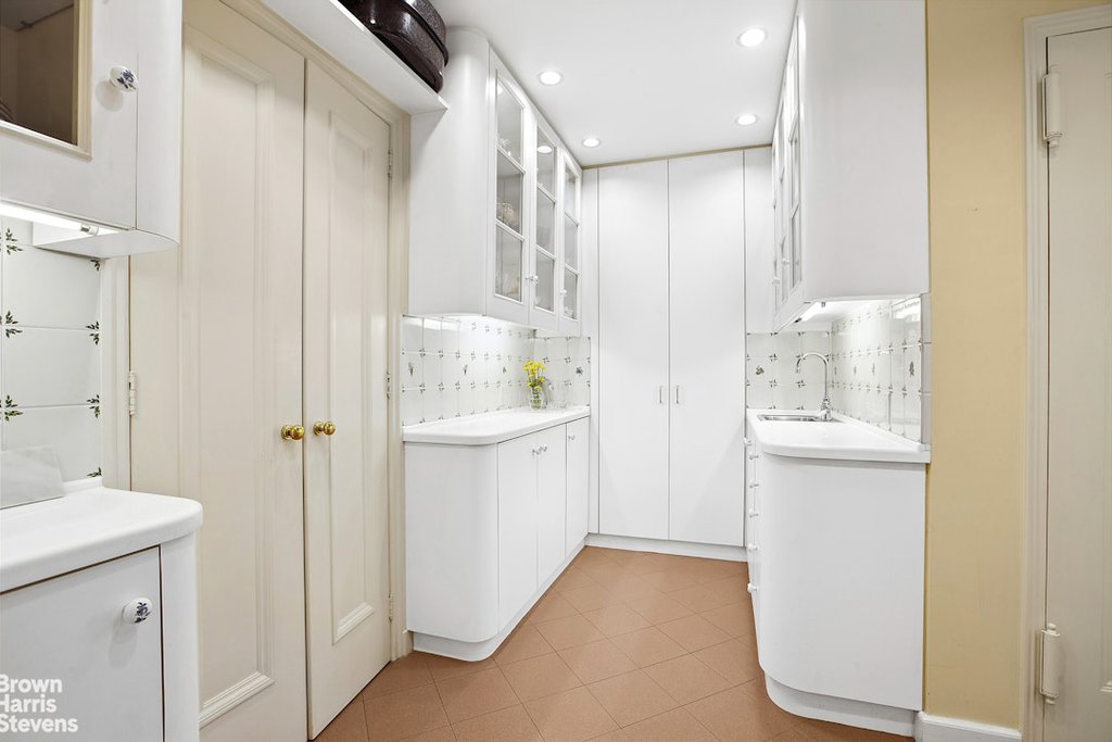 1158 Fifth Avenue, Unit 8A photo 10