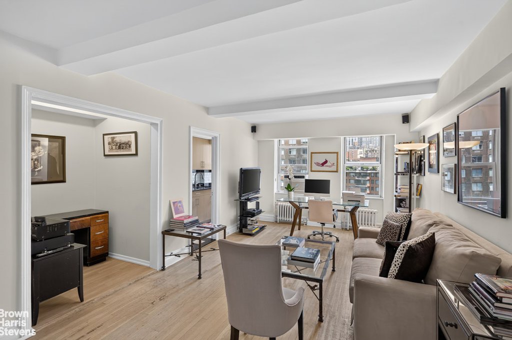 434 East 52nd Street, Unit 10F photo 5