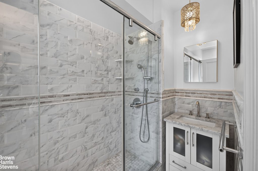 434 East 52nd Street, Unit 10F photo 9