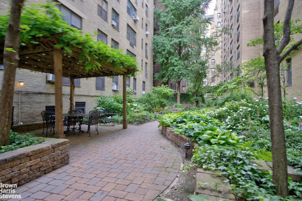 434 East 52nd Street, Unit 10F photo 11