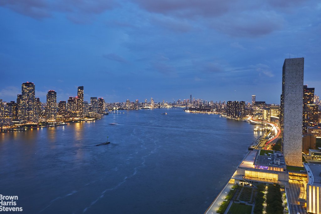870 United Nations Plaza, Unit 33/34E photo 25