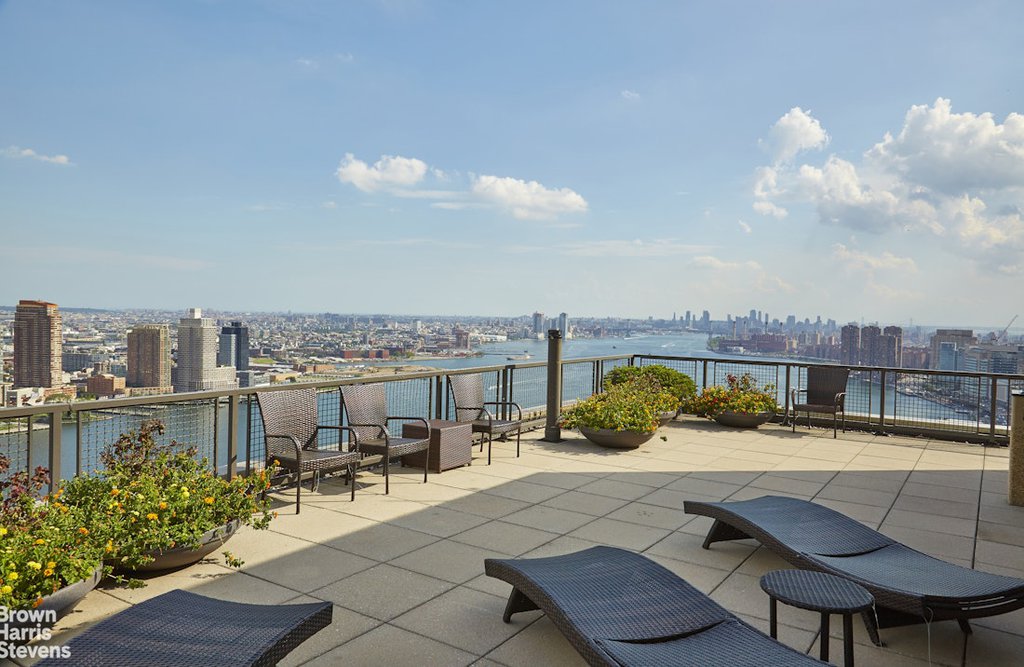 870 United Nations Plaza, Unit 33/34E photo 28