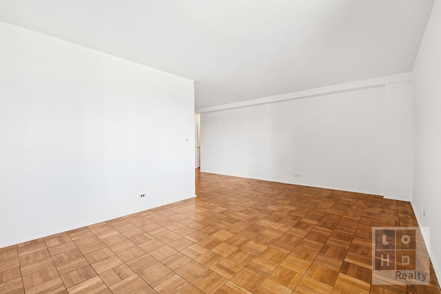 477 FDR Drive, Unit M1605 photo 5