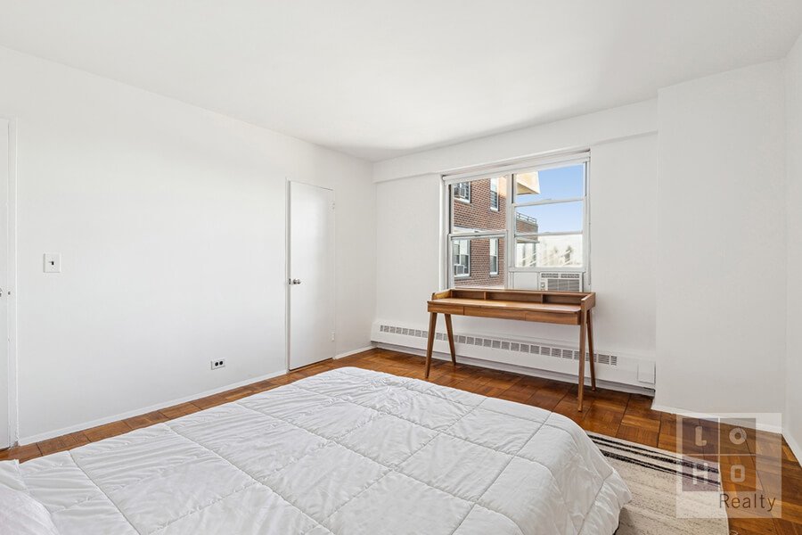 477 FDR Drive, Unit M1605 photo 13