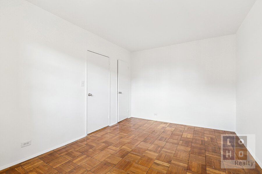 477 FDR Drive, Unit M1605 photo 18