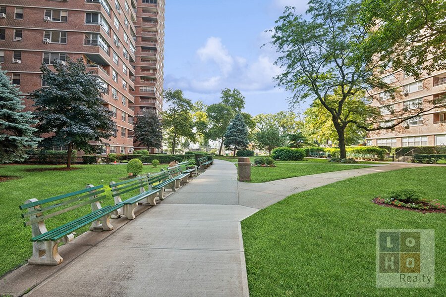 477 FDR Drive, Unit M1605 photo 22