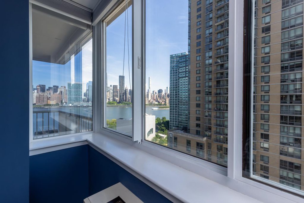 4-74 48th Avenue, Unit 15E photo 9