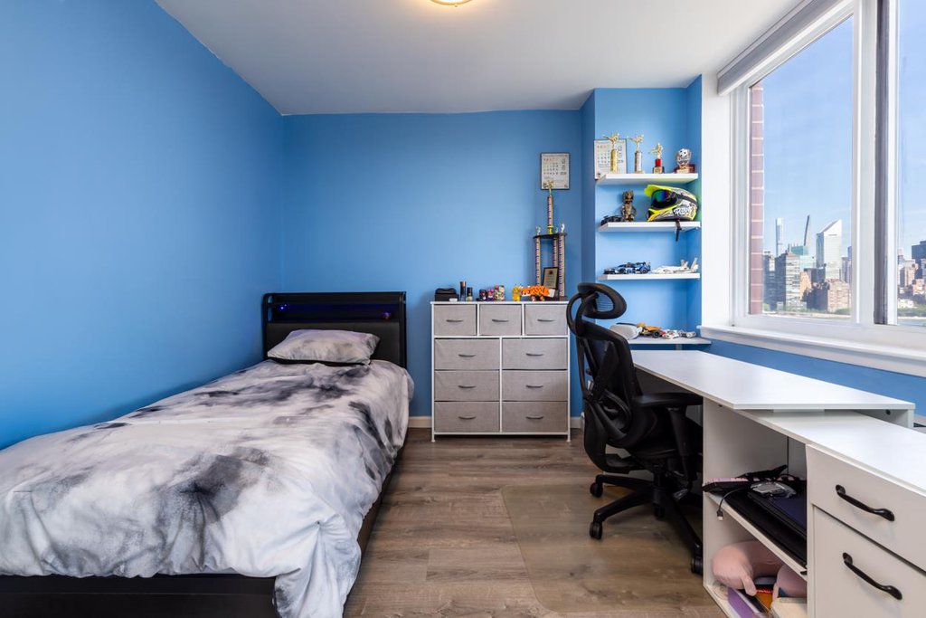 4-74 48th Avenue, Unit 15E photo 11