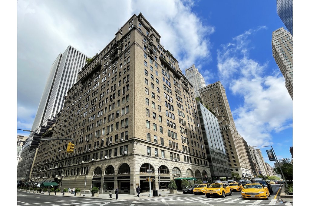 480 Park Avenue, Unit 2C photo 12