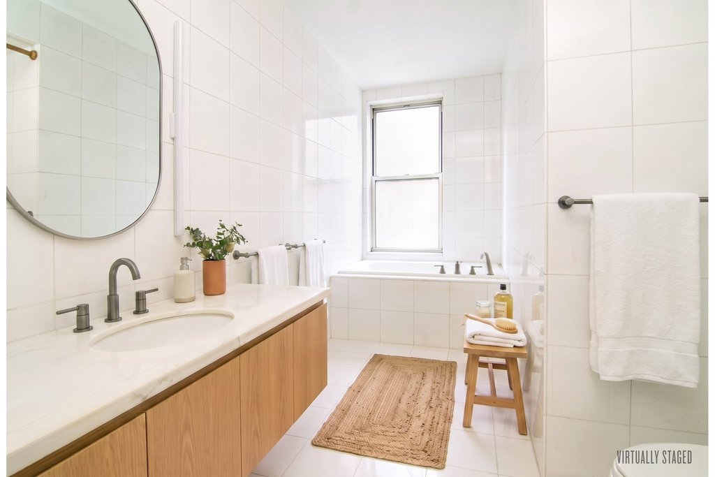 480 Park Avenue, Unit 2C photo 7