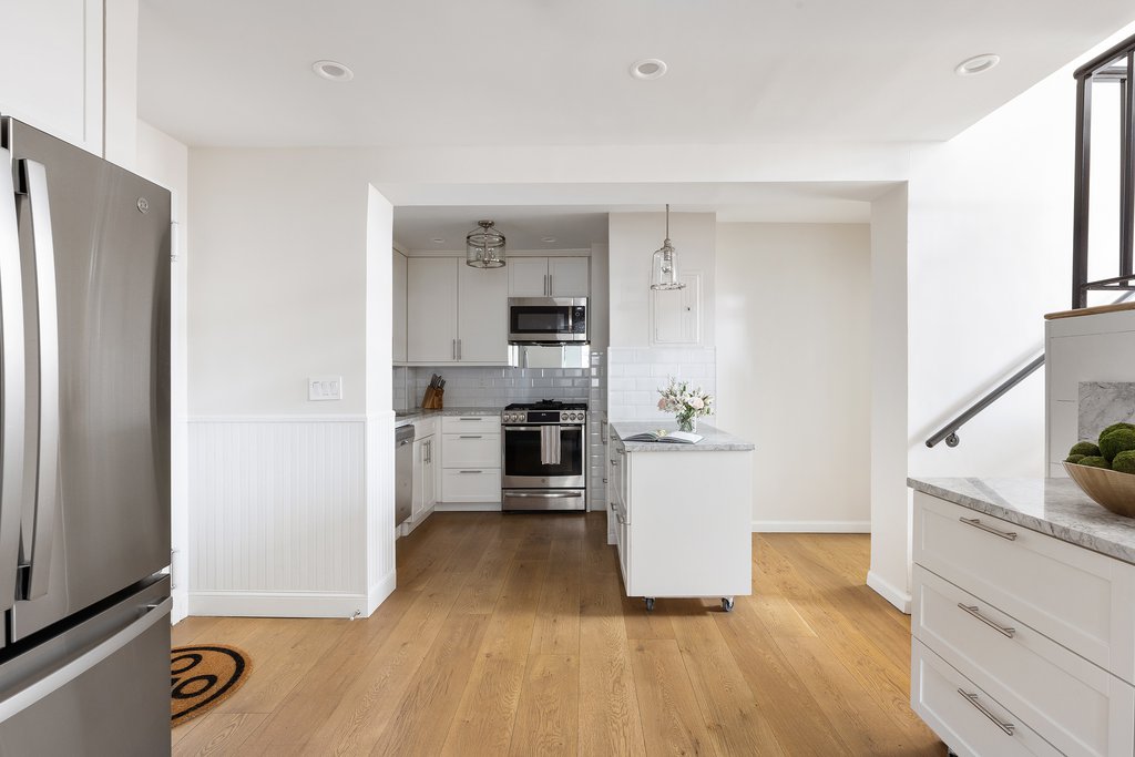 77 Bleecker Street, Unit 812 photo 11