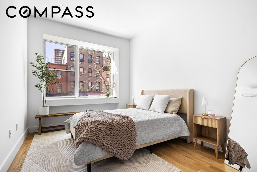 106 Graham Avenue, Unit 2F photo 4