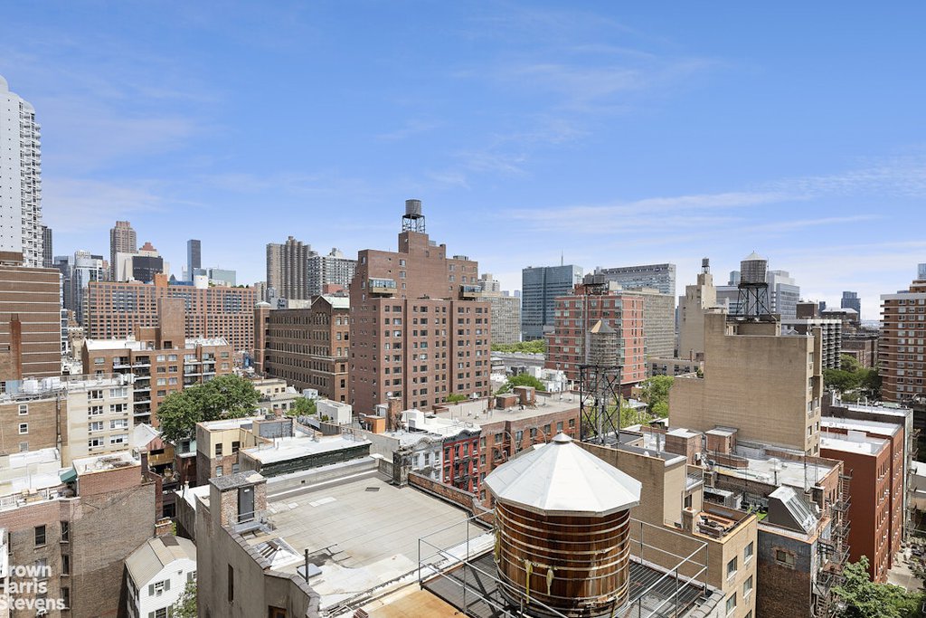 201 East 28th Street, Unit 15L photo 8