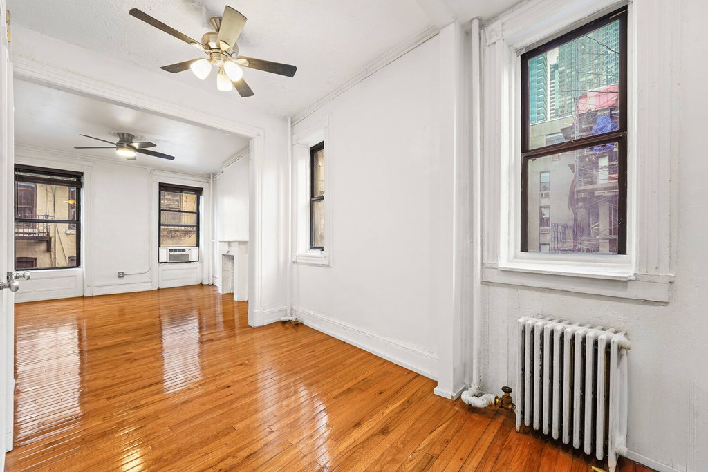 351 West 47th Street – For Sale photo 7