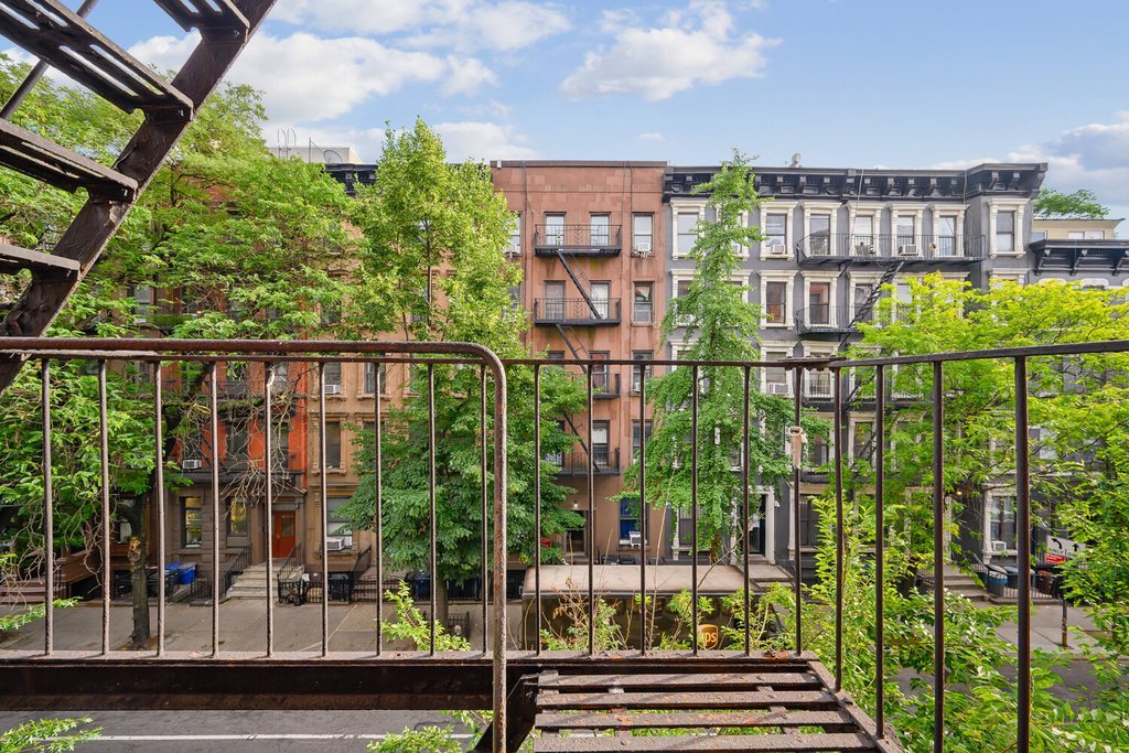 351 West 47th Street – For Sale photo 23