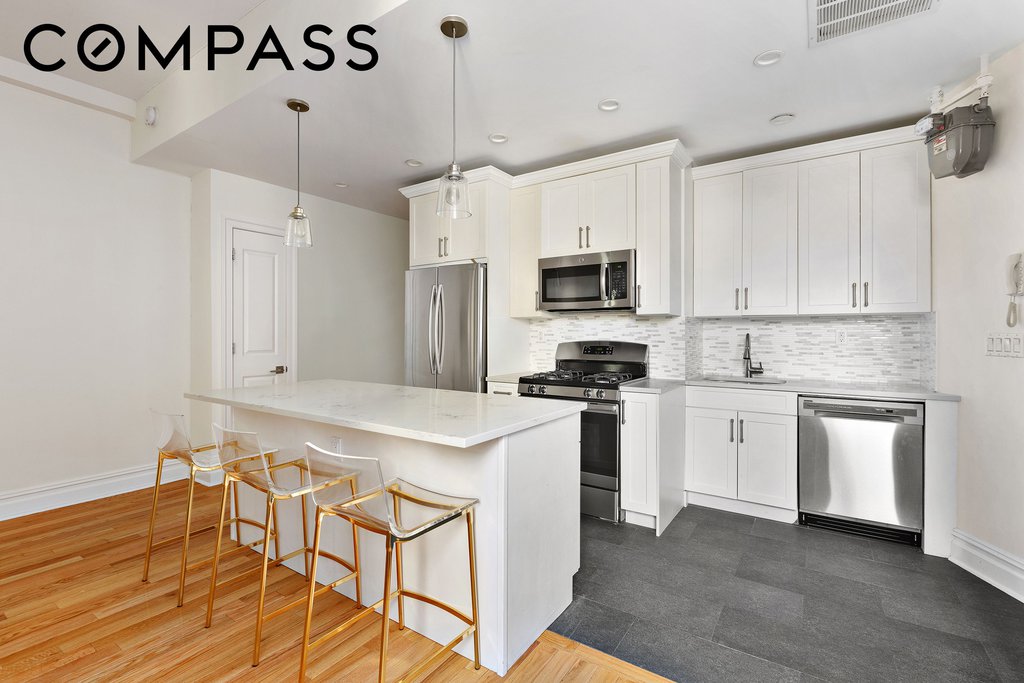 525 Park Avenue, Unit 5D photo 3