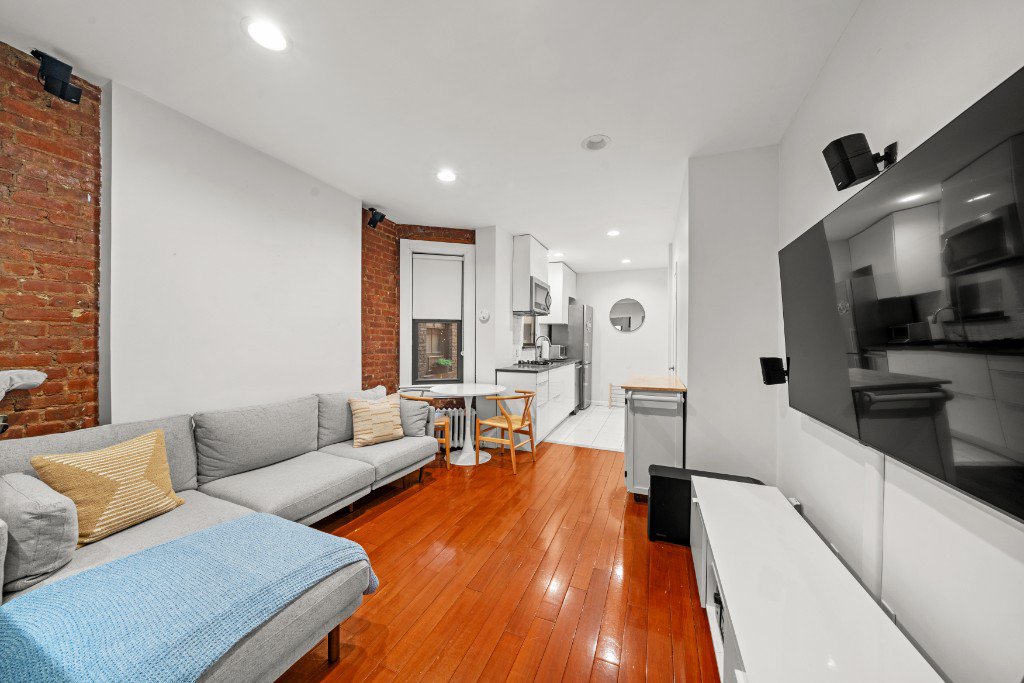 175 Bleecker Street, Unit 11